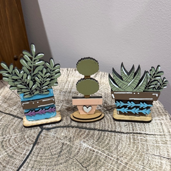 Other - Decorative Wooden Plant Set